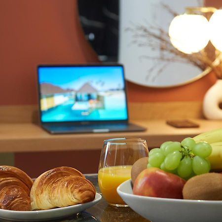 Corner-Set Cholet Centre Apartment ภายนอก รูปภาพ